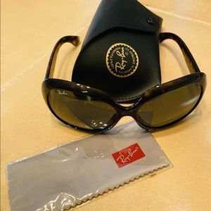 Ray-Ban Jackie Ohh II MODEL CODE RB4098 710/71 60-14